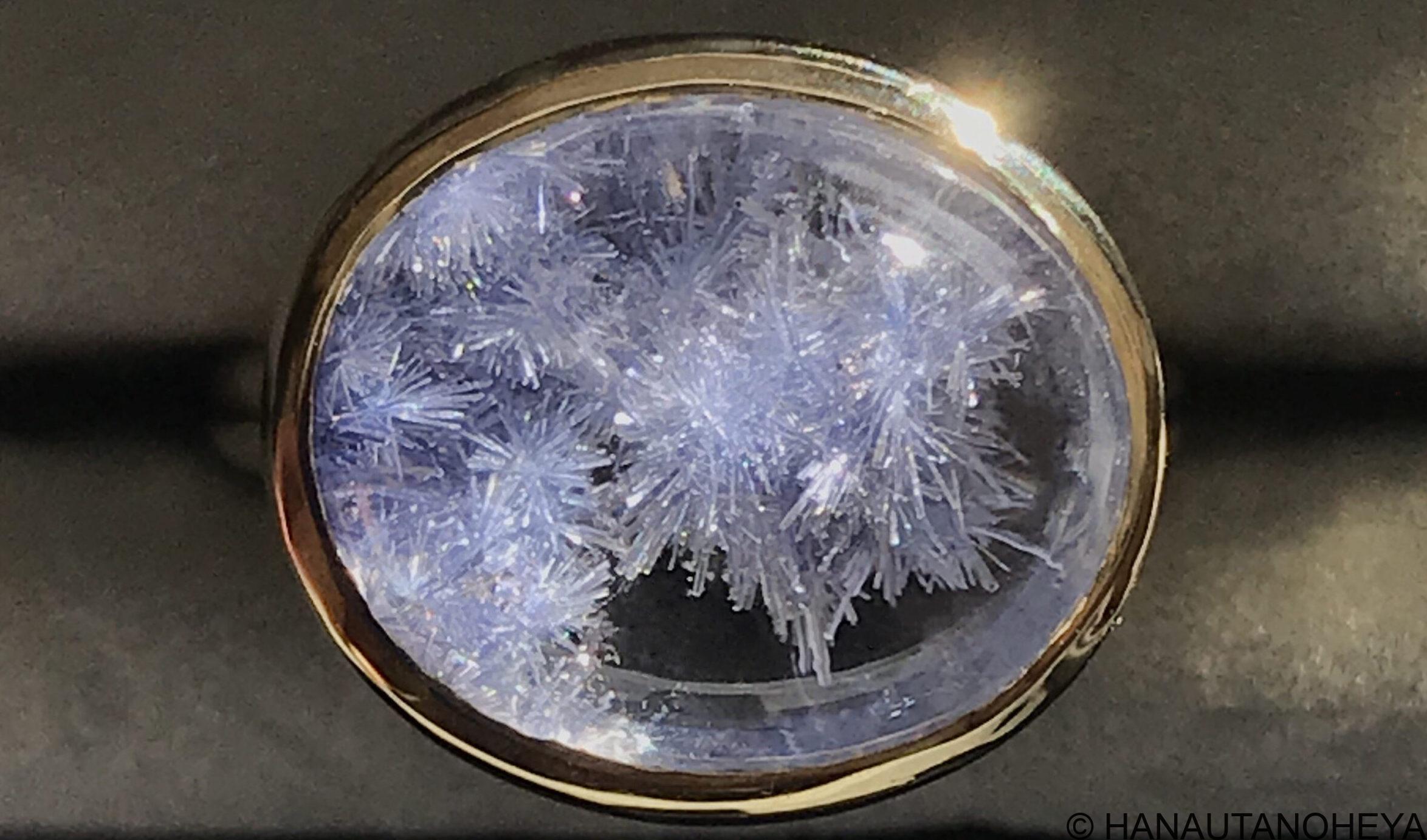 デュモルチェライトインクォーツ