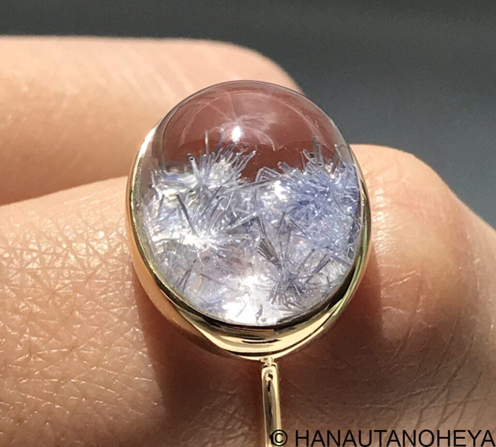 デュモルチェライトインクォーツ Dumortierite in quartz